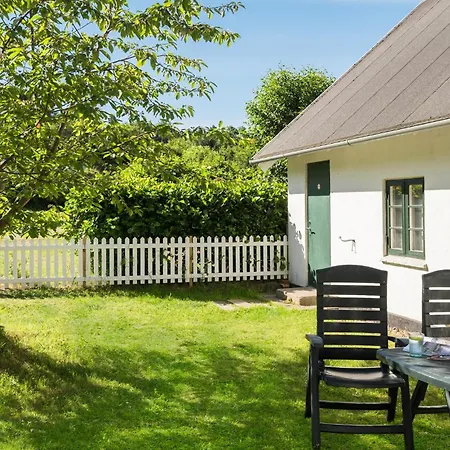 Holiday home Cozy In With Wifi *